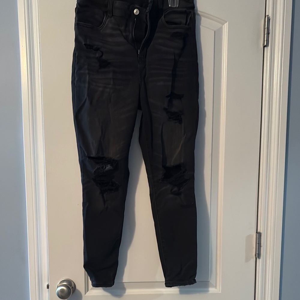 Black Distressed Jeans